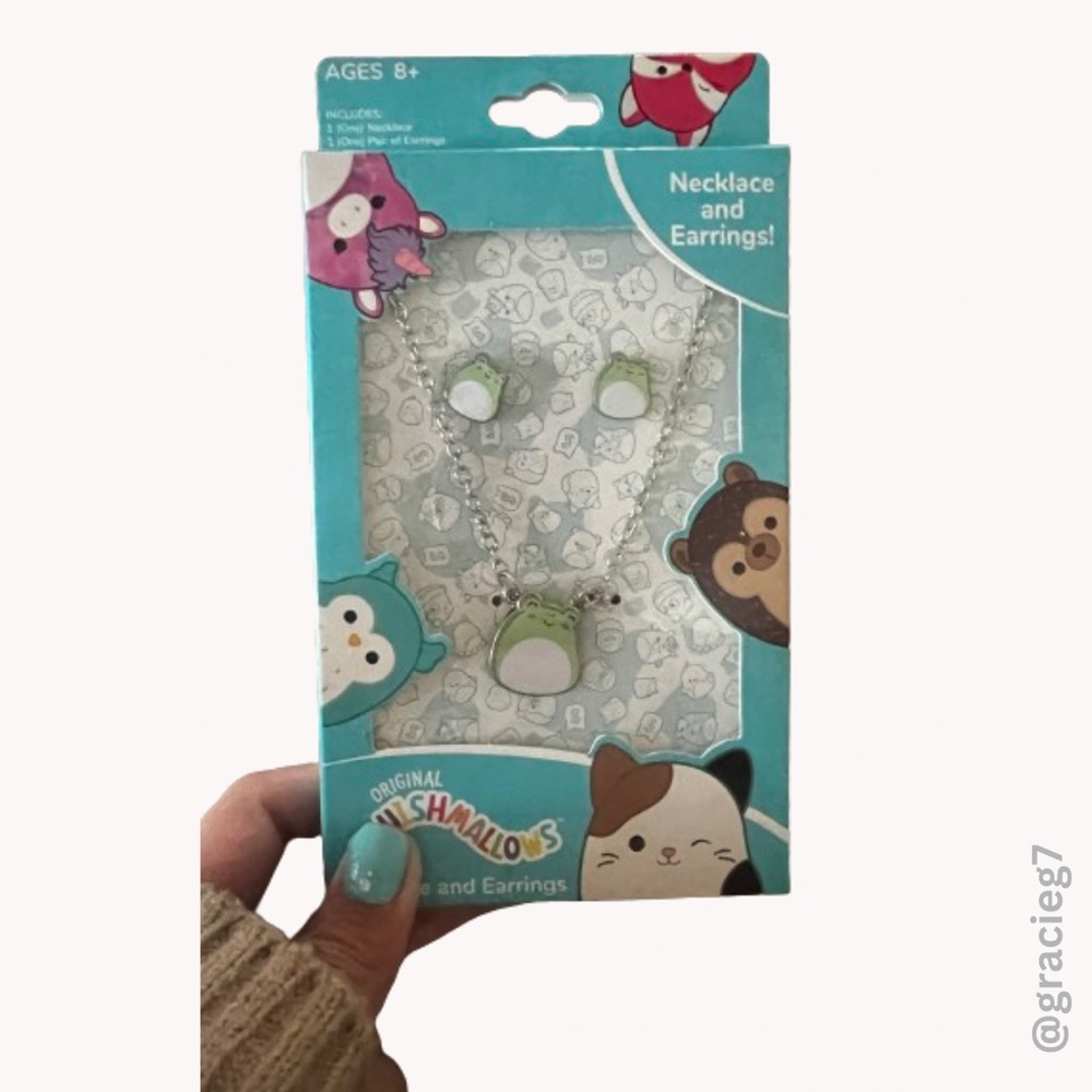 Squishmallow Frog Earrings and Necklace set! NWT.